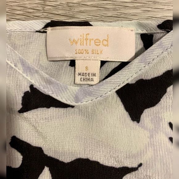 WILFRED ARITZIA Gorgeous 100% Silk Floral Camisole (Size Small) - Picture 6 of 7